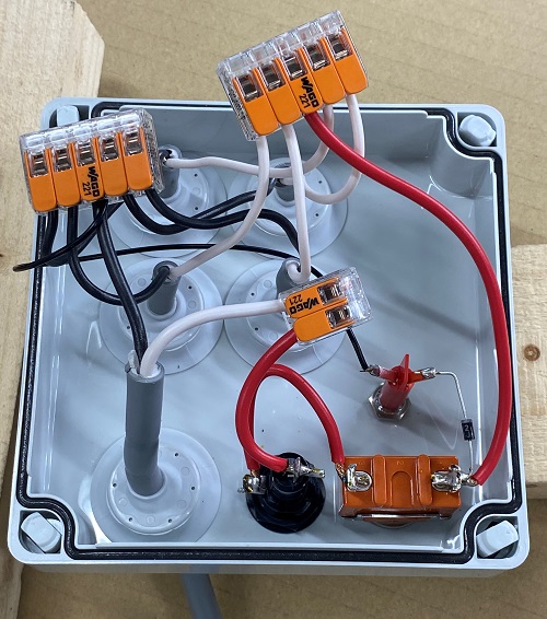 電源BOX